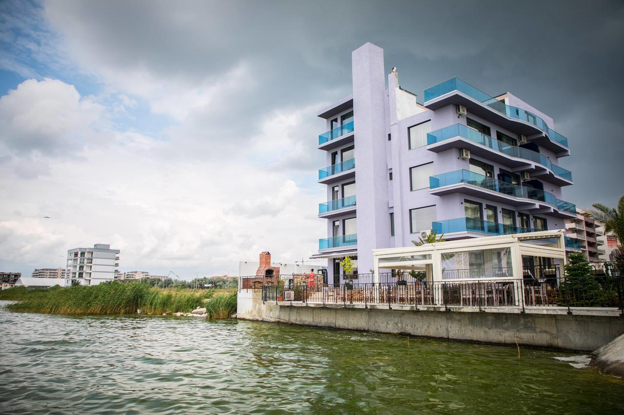 Almar Lake View Boutique H Adults Only Mamaia Eksteriør bilde