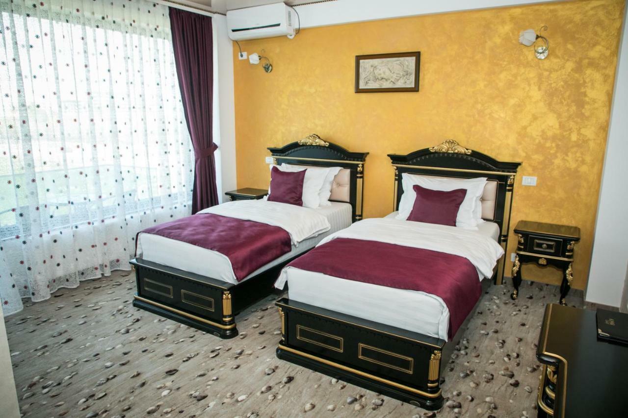 Almar Lake View Boutique H Adults Only Mamaia Eksteriør bilde