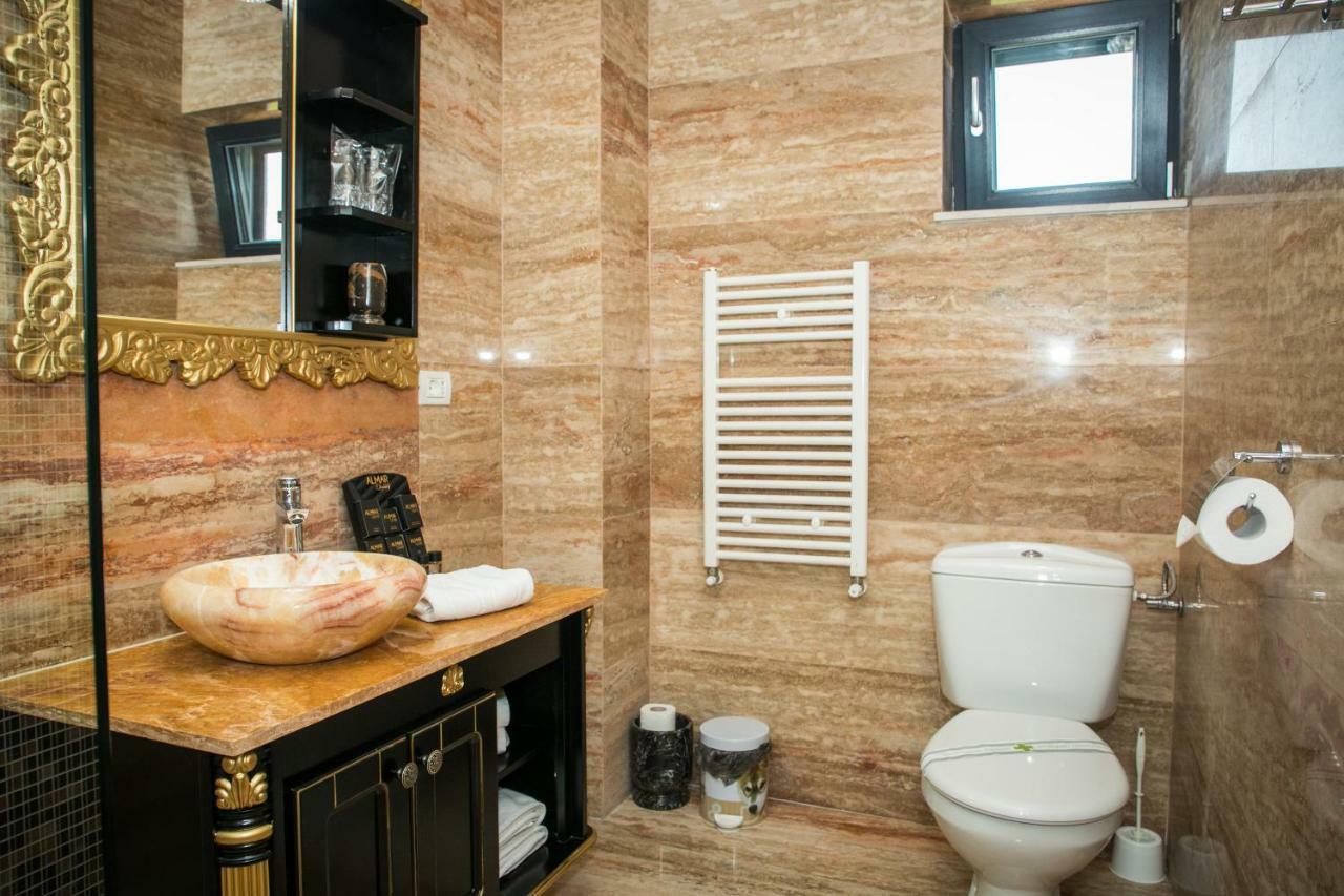 Almar Lake View Boutique H Adults Only Mamaia Eksteriør bilde