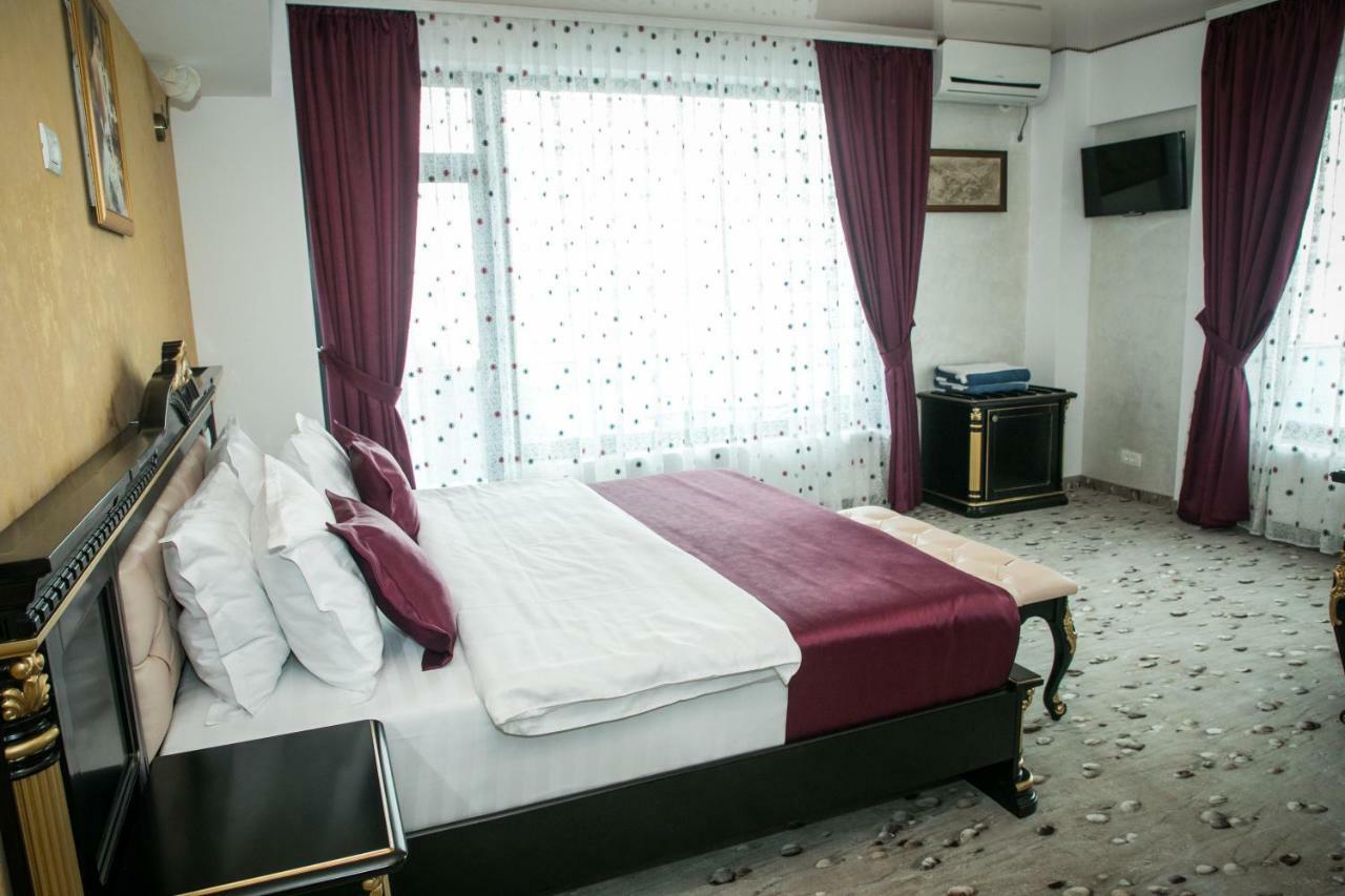 Almar Lake View Boutique H Adults Only Mamaia Eksteriør bilde