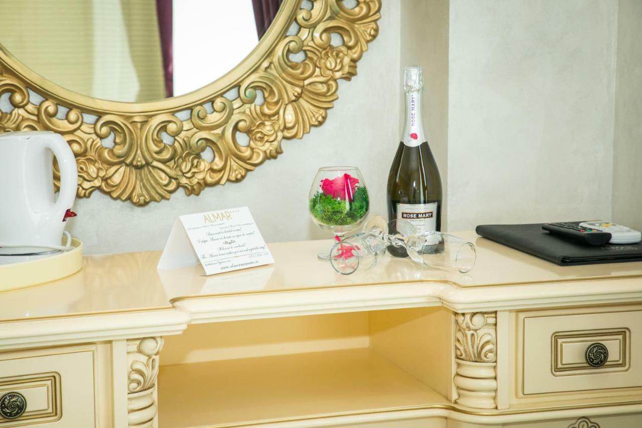Almar Lake View Boutique H Adults Only Mamaia Eksteriør bilde